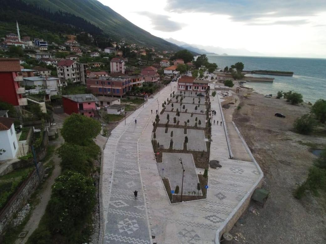 Hotel Restaurant Univers Shkoder Exterior photo